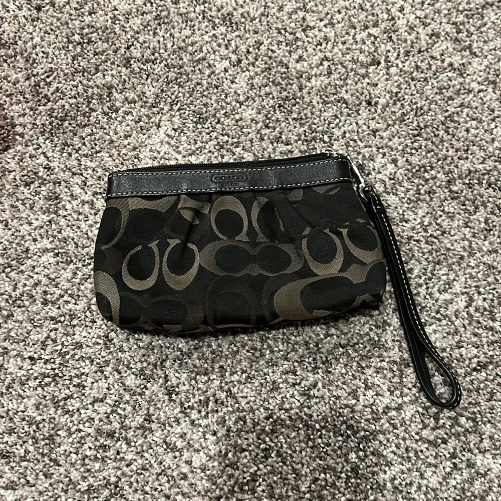 Coach wristlet